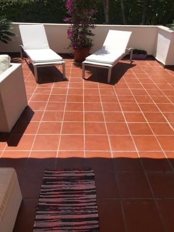 Hacienda Nagueles 1, 2 Bed 2 Bath, Large Terrace 400M From Beach マルベーリャ エクステリア 写真